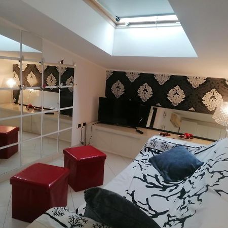 شقة Romantica Mansardina In Centro Citta بيسكارا المظهر الخارجي الصورة