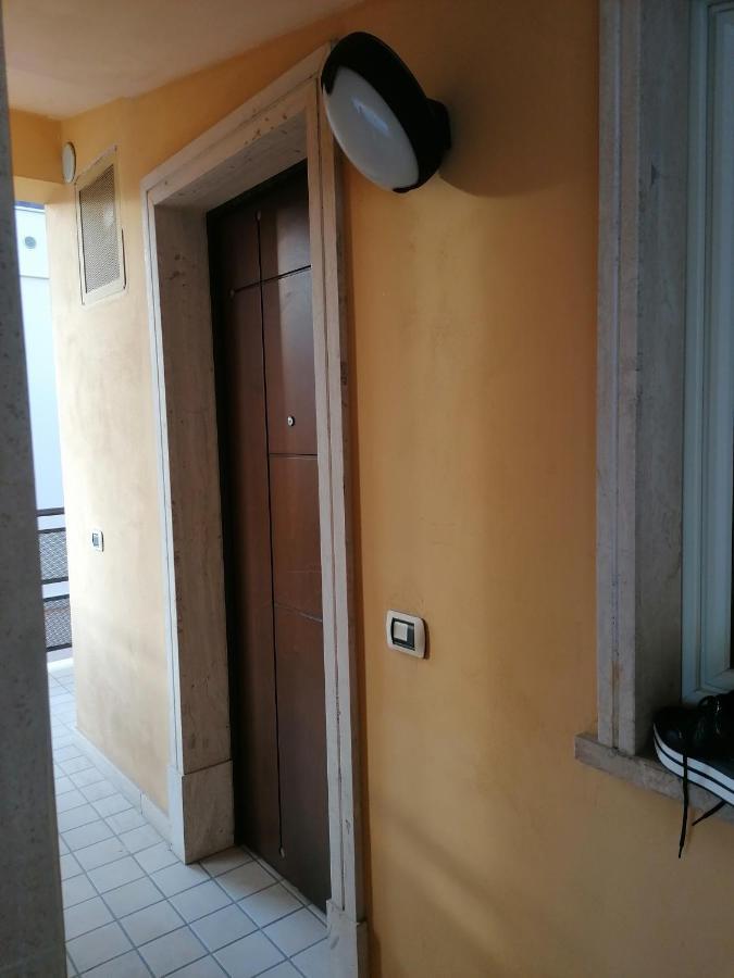 شقة Romantica Mansardina In Centro Citta بيسكارا المظهر الخارجي الصورة