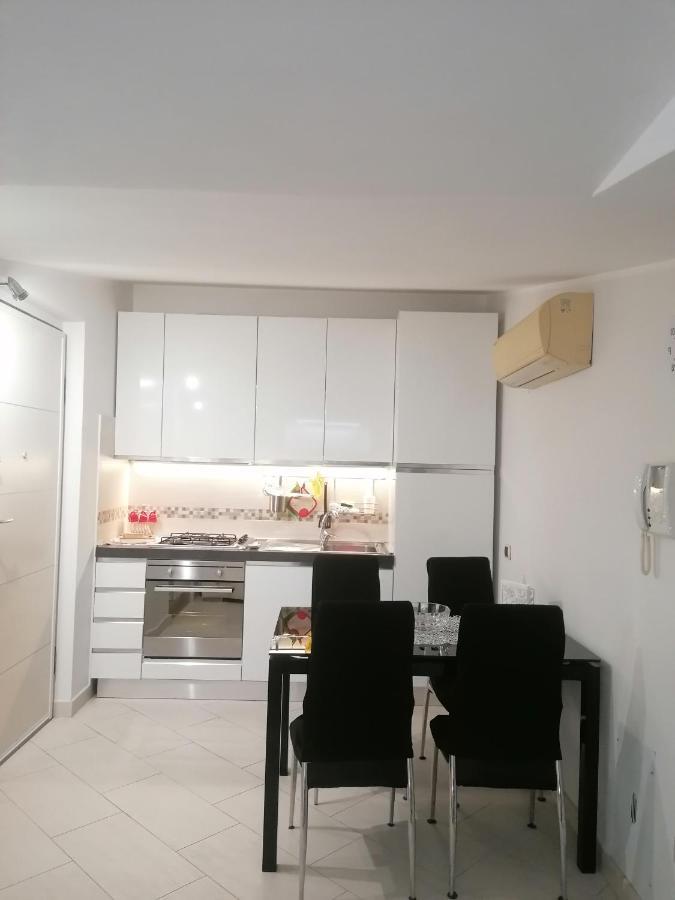 شقة Romantica Mansardina In Centro Citta بيسكارا المظهر الخارجي الصورة