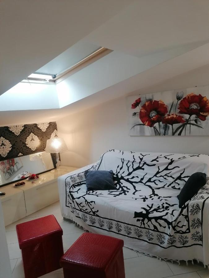 شقة Romantica Mansardina In Centro Citta بيسكارا المظهر الخارجي الصورة
