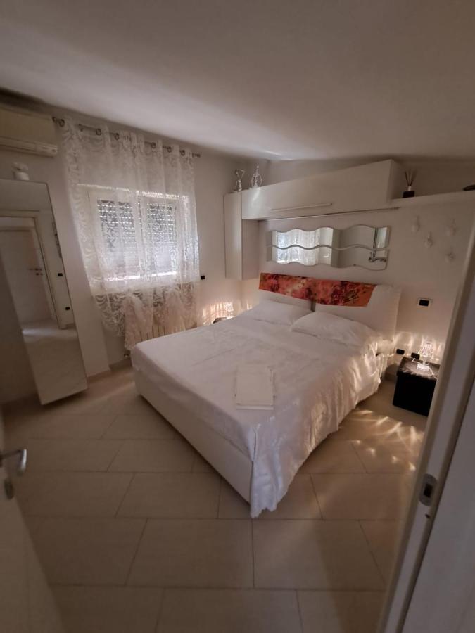 شقة Romantica Mansardina In Centro Citta بيسكارا المظهر الخارجي الصورة
